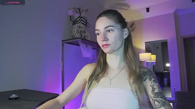 Melloudy online show from November 3, 7:13 am