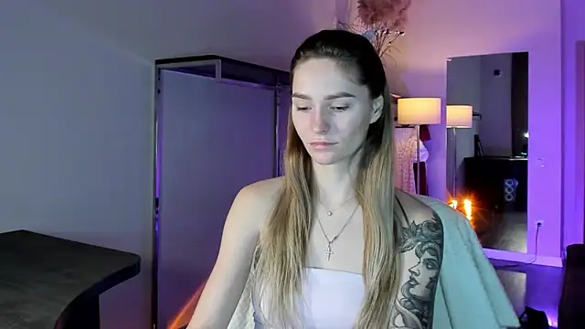 Melloudy online show from December 4, 7:07 am