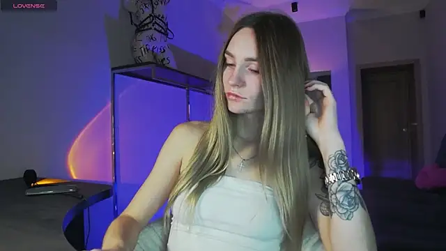 Melloudy online show from November 10, 7:02 am