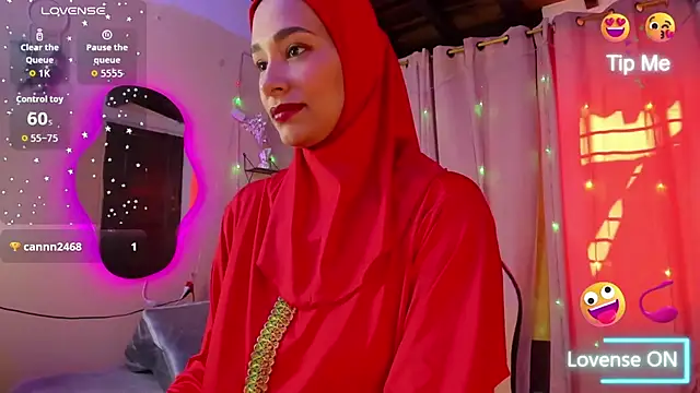 Snapshot of ShanaJamil chatting on September 22, 12:11 pm ShanaJamil online show from September 22, 12:11 pm