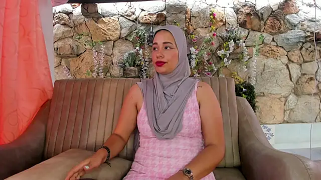ShanaJamil online show from July 18, 11:52 am