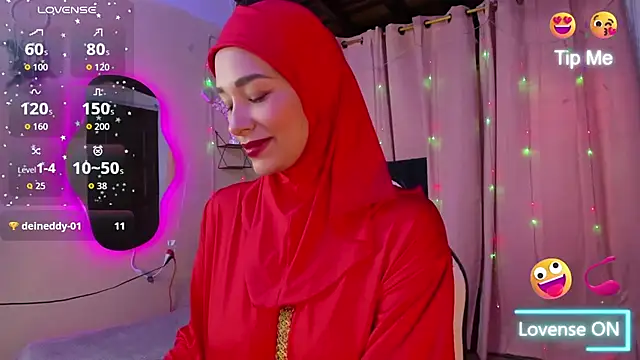 Snapshot of ShanaJamil chatting on September 27, 12:00 pm ShanaJamil online show from September 27, 12:00 pm