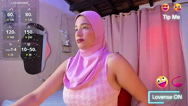 Snapshot of ShanaJamil chatting on October 22, 11:53 am ShanaJamil online show from October 22, 11:53 am