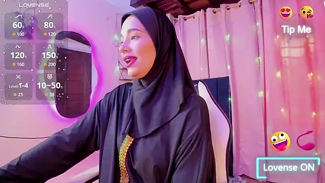 Snapshot of ShanaJamil chatting on October 7, 12:17 pm ShanaJamil online show from October 7, 12:17 pm