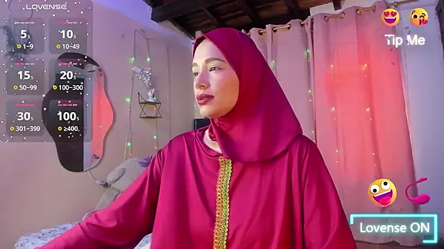 Snapshot of ShanaJamil chatting on November 8, 12:09 pm ShanaJamil online show from November 8, 12:09 pm