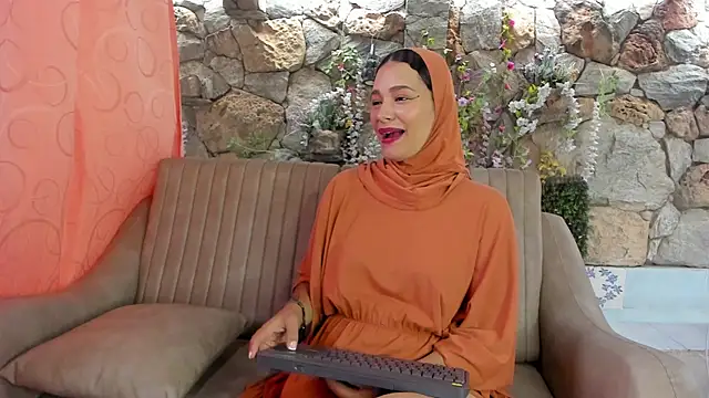 ShanaJamil online show from June 25, 12:10 pm