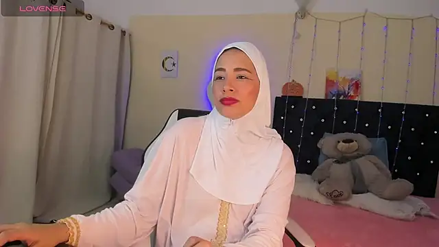 ShanaJamil online show from April 15, 12:10 pm