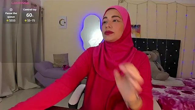 Snapshot of ShanaJamil chatting on May 12, 12:11 pm ShanaJamil online show from May 12, 12:11 pm