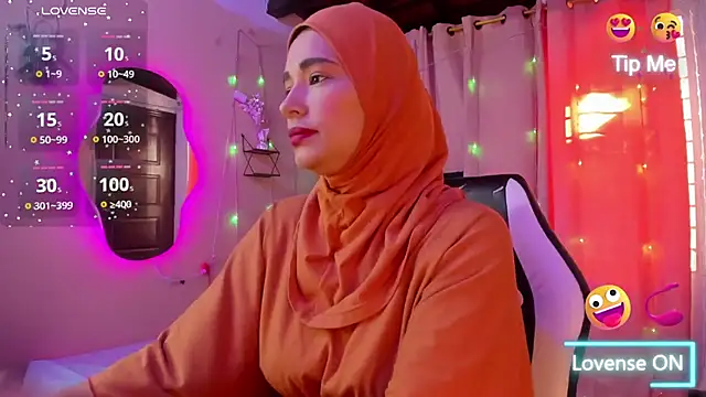 Snapshot of ShanaJamil chatting on October 28, 12:04 pm ShanaJamil online show from October 28, 12:04 pm