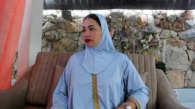 ShanaJamil online show from June 17, 12:15 pm