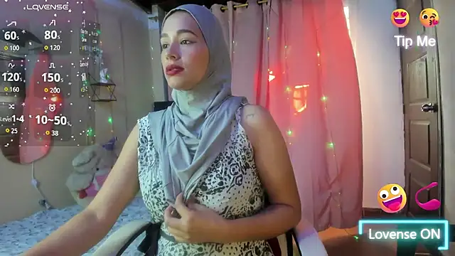 Snapshot of ShanaJamil chatting on November 22, 12:15 pm ShanaJamil online show from November 22, 12:15 pm