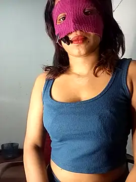 Ceylon couple online show from October 26, 10:37 am