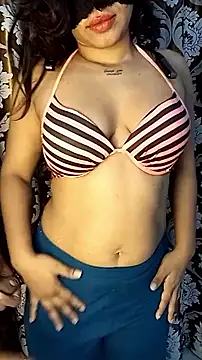 Ceylon couple online show from March 22, 4:30 pm