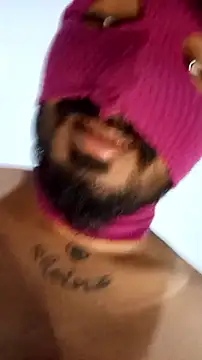 Ceylon couple online show from November 23, 8:13 am