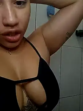 Snapshot of CasalMaldoso01 chatting on September 16, 5:14 pm CasalMaldoso01 online show from September 16, 5:14 pm