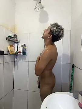 CasalMaldoso01 online show from February 13, 11:27 pm