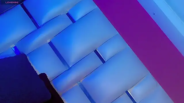 JessiscaWalker online show from December 4, 7:13 pm