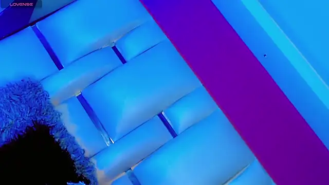 JessiscaWalker online show from December 18, 7:29 pm