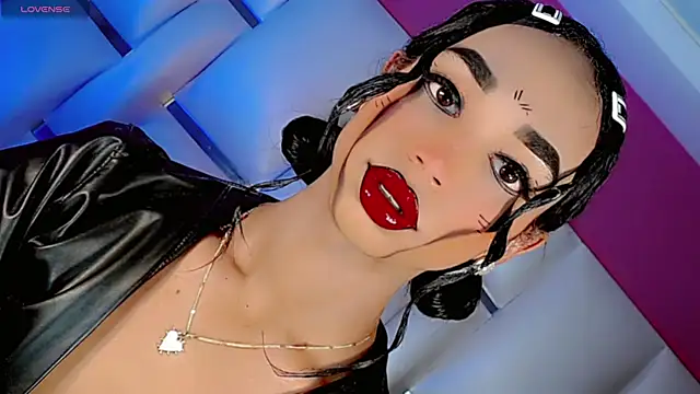 JessiscaWalker online show from April 2, 9:10 pm