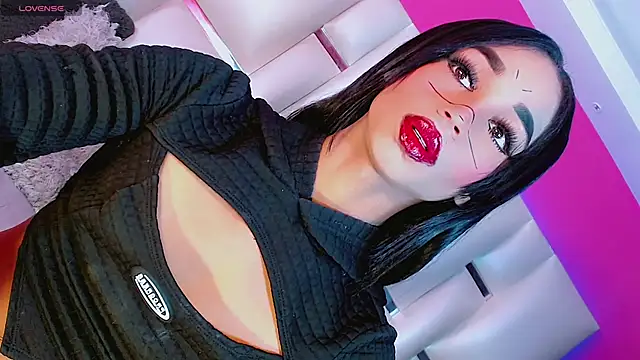 JessiscaWalker online show from November 18, 7:39 pm