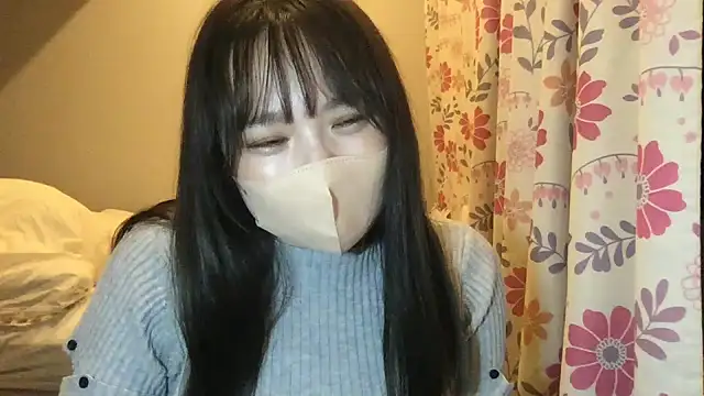 Snapshot of honoka_0011 chatting on November 12, 9:57 am honoka 0011 online show from November 12, 9:57 am