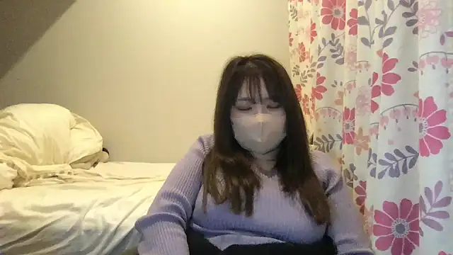 Snapshot of honoka_0011 chatting on November 25, 10:04 am honoka 0011 online show from November 25, 10:04 am