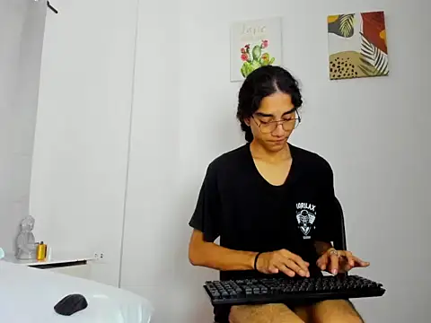 EthanBlackwoodd online show from October 7, 7:48 pm