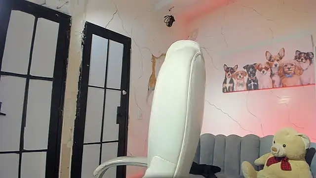 Declan-Fox online show from November 14, 4:49 am