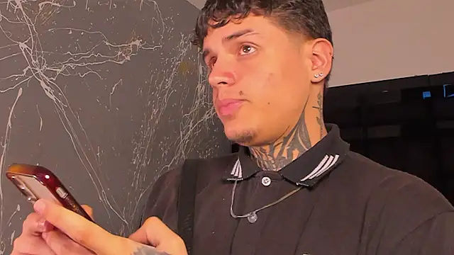 Declan-Fox online show from November 20, 4:46 am