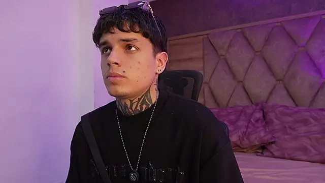 Declan-Fox online show from January 15, 3:54 am