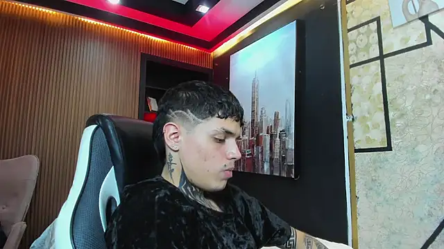 Declan-Fox online show from September 27, 3:56 am