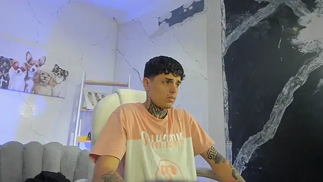 Declan-Fox online show from November 6, 4:05 am