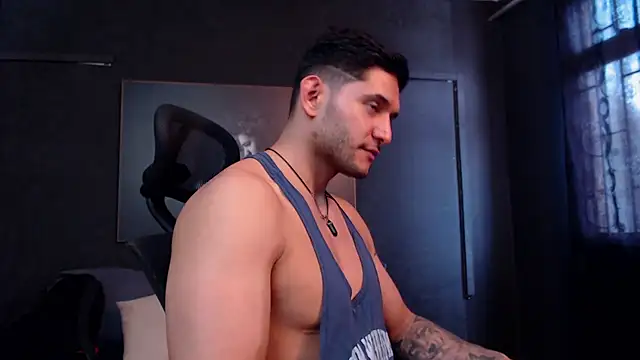 Snapshot of RichardMilleer chatting on April 30, 4:25 pm RichardMilleer online show from April 30, 4:25 pm