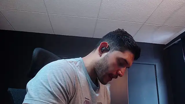 RichardMilleer online show from December 5, 2:26 pm