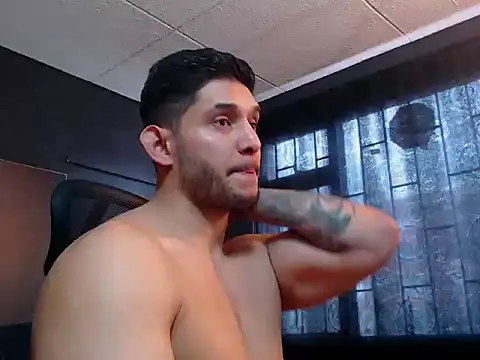 RichardMilleer online show from October 26, 5:02 pm