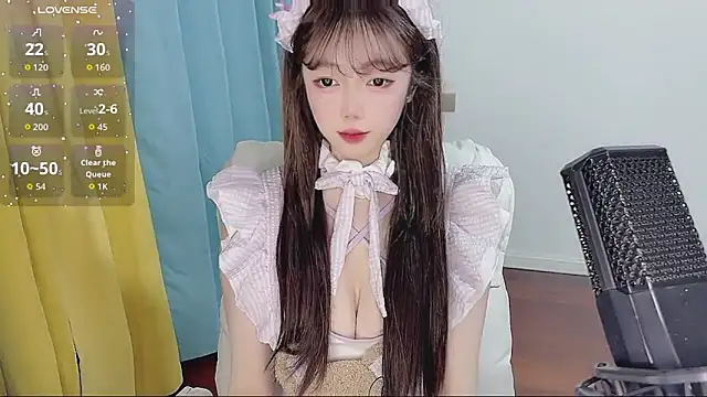 Lucky Cici online show from January 15, 1:25 pm