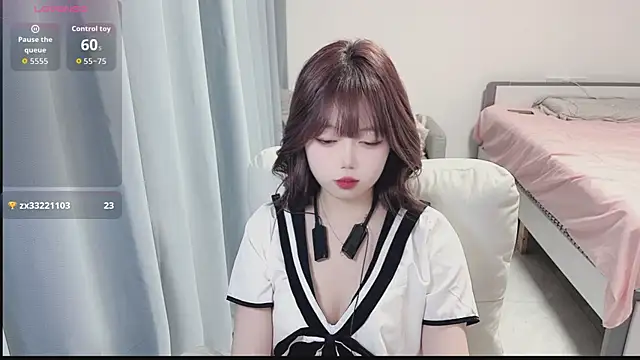 Lucky Cici online show from September 20, 2:00 pm