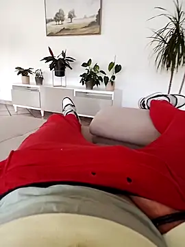 fullystroked online show from November 11, 8:31 am