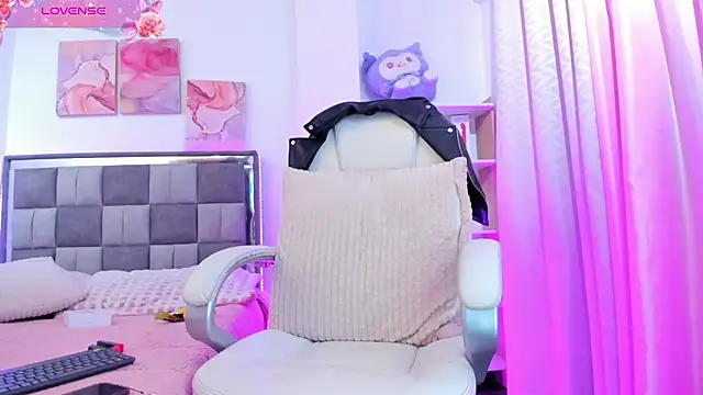 Allisson   online show from November 15, 2:59 am