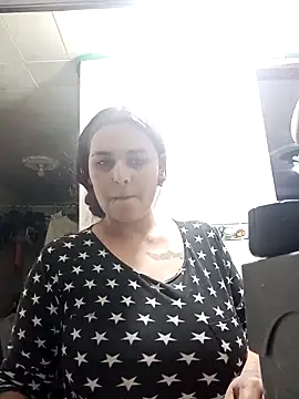 Snapshot of Rose_Jessy chatting on October 12, 3:41 am Rose Jessy online show from October 12, 3:41 am