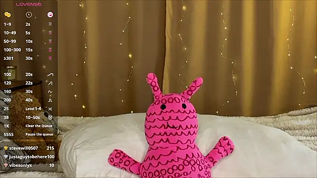 Amelia Ray  online show from March 13, 7:08 pm