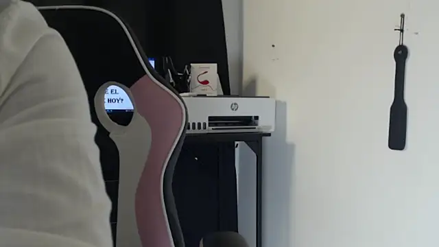 MayaScott11 online show from February 28, 7:13 pm