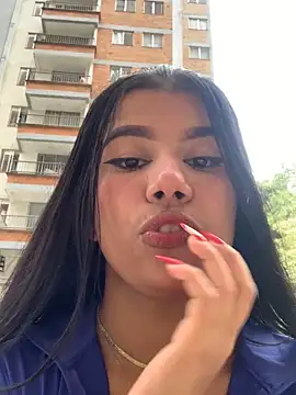 MayaScott11 online show from November 5, 7:06 pm