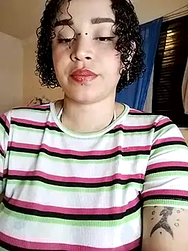 Julie wallace online show from October 28, 3:55 pm