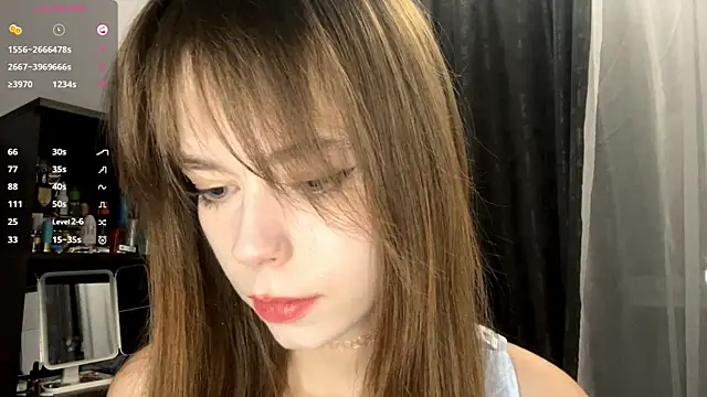 Snapshot of YourLittleElfie chatting on September 21, 3:17 pm YourLittleElfie online show from September 21, 3:17 pm