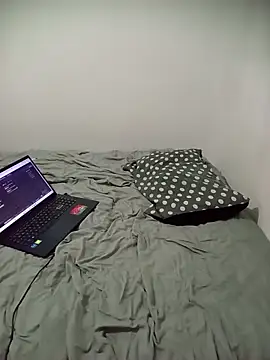 becmz online show from April 19, 1:39 am