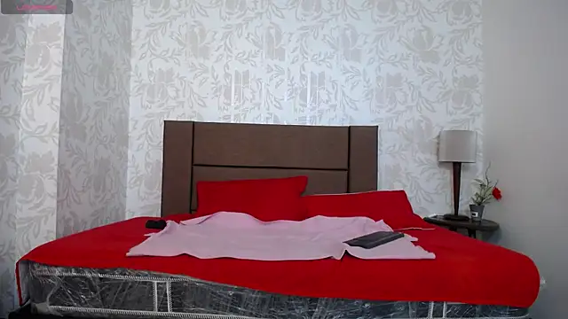 Ava Raye online show from April 17, 6:55 pm