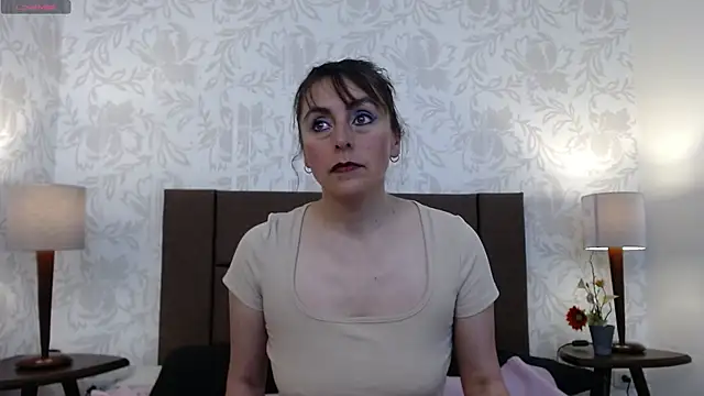 Ava Raye online show from December 15, 6:58 pm