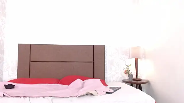 Ava Raye online show from April 15, 7:18 pm