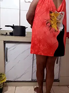 Snapshot of Rosabela04 chatting on October 3, 1:56 pm Rosabela04 online show from October 3, 1:56 pm